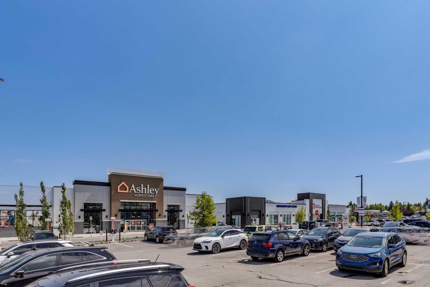 903, 3830 Brentwood Road NW