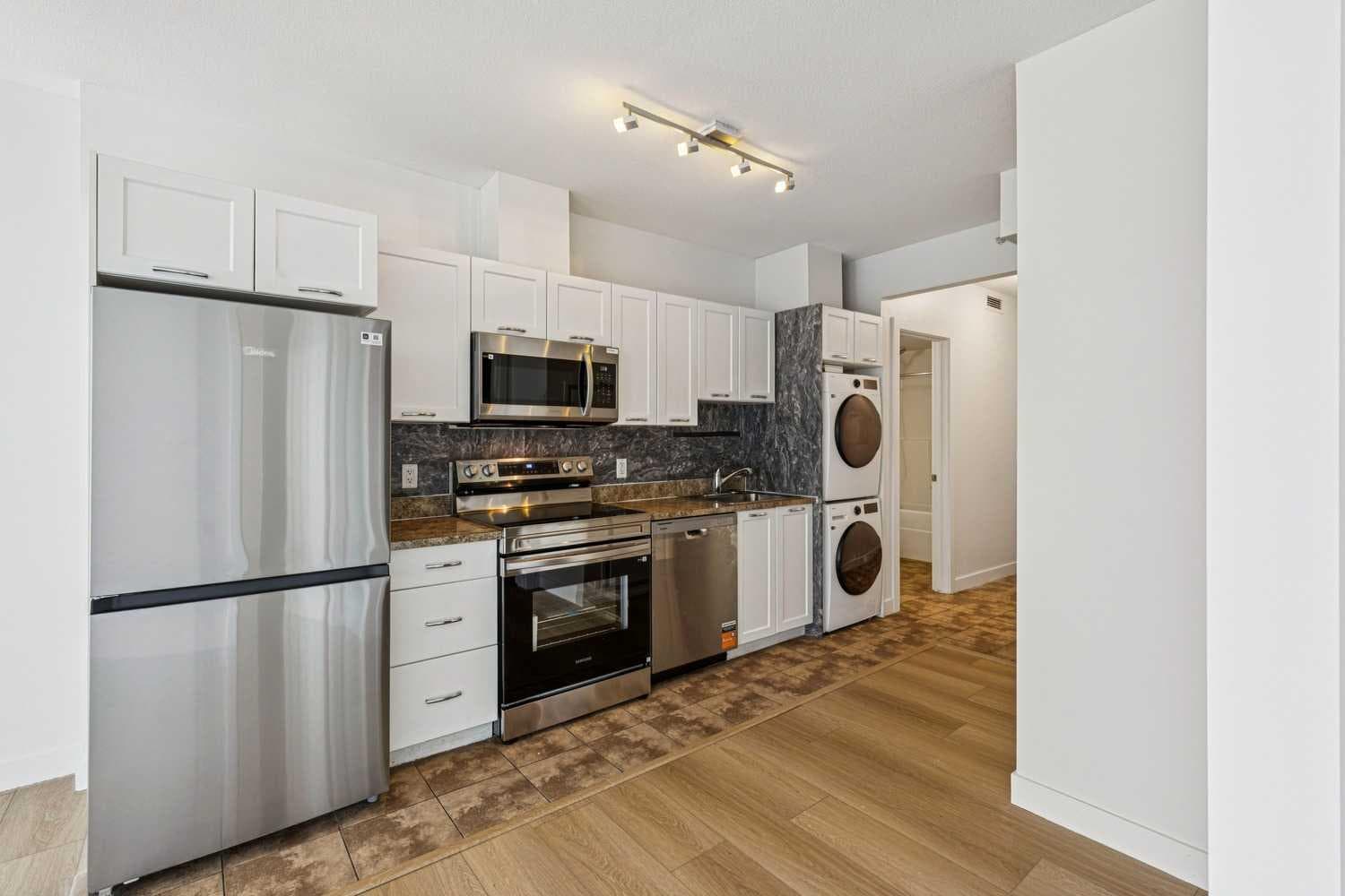 903, 3830 Brentwood Road NW