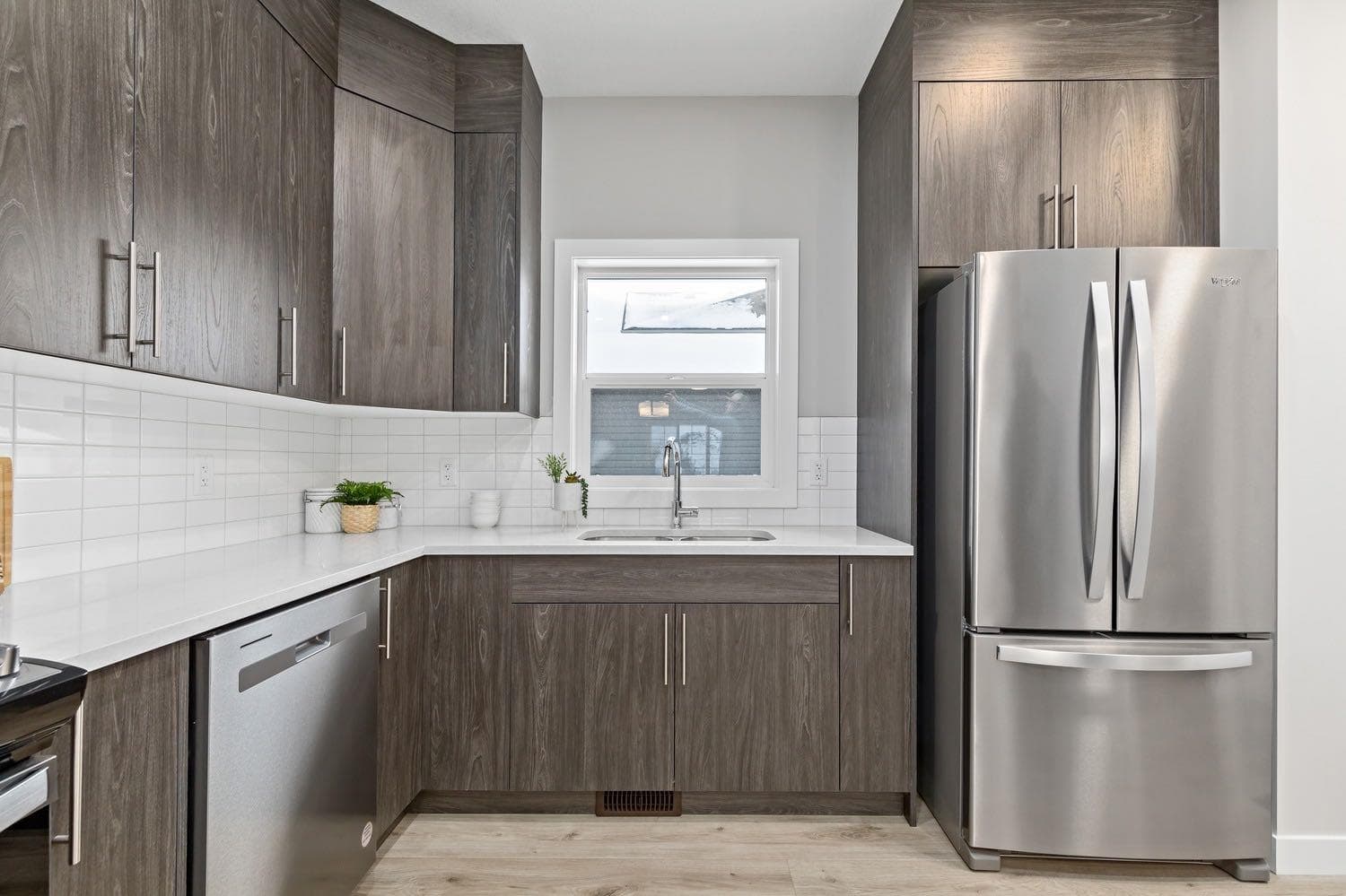 943 Legacy Circle SE