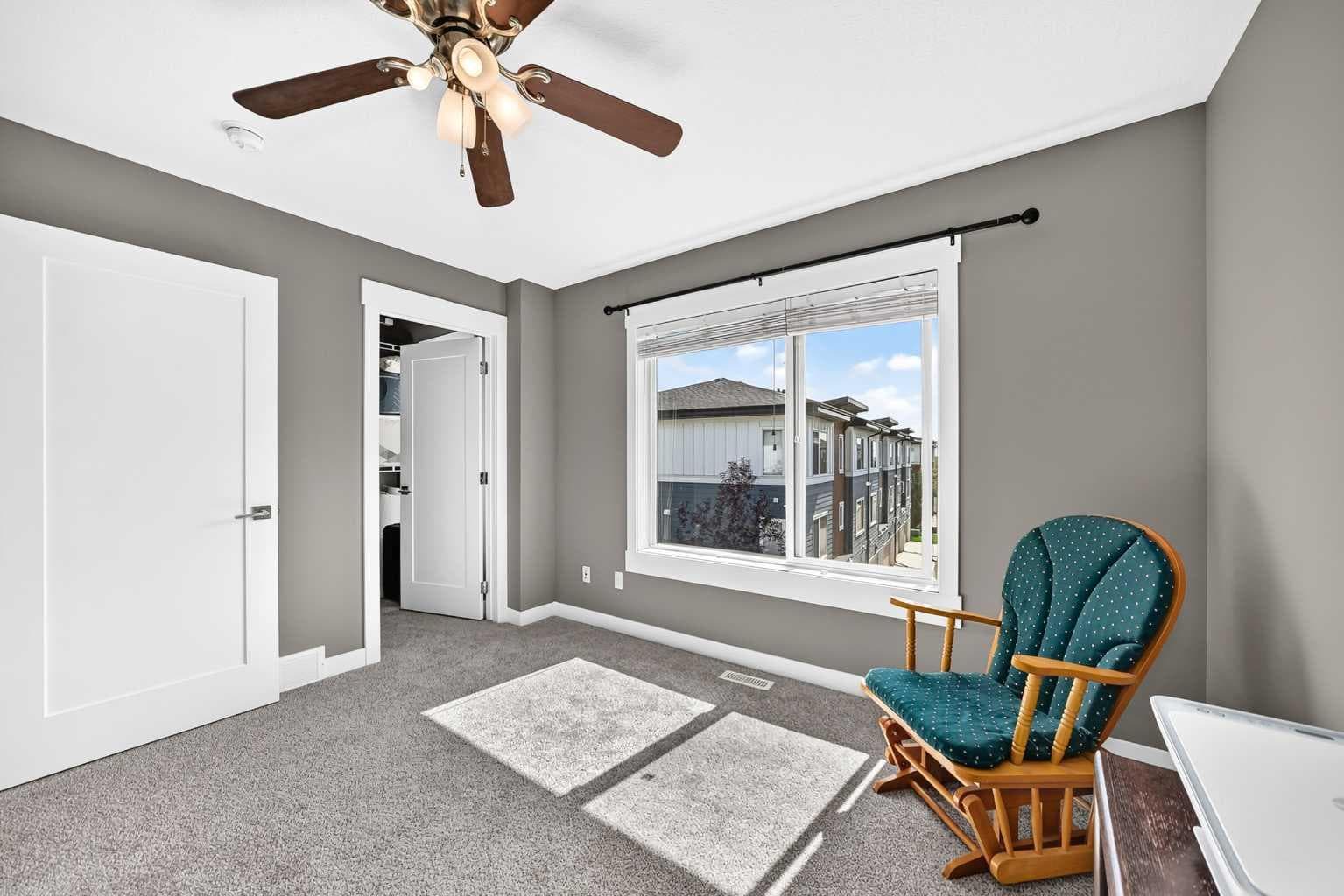 2, 111 Rainbow Falls Gate 