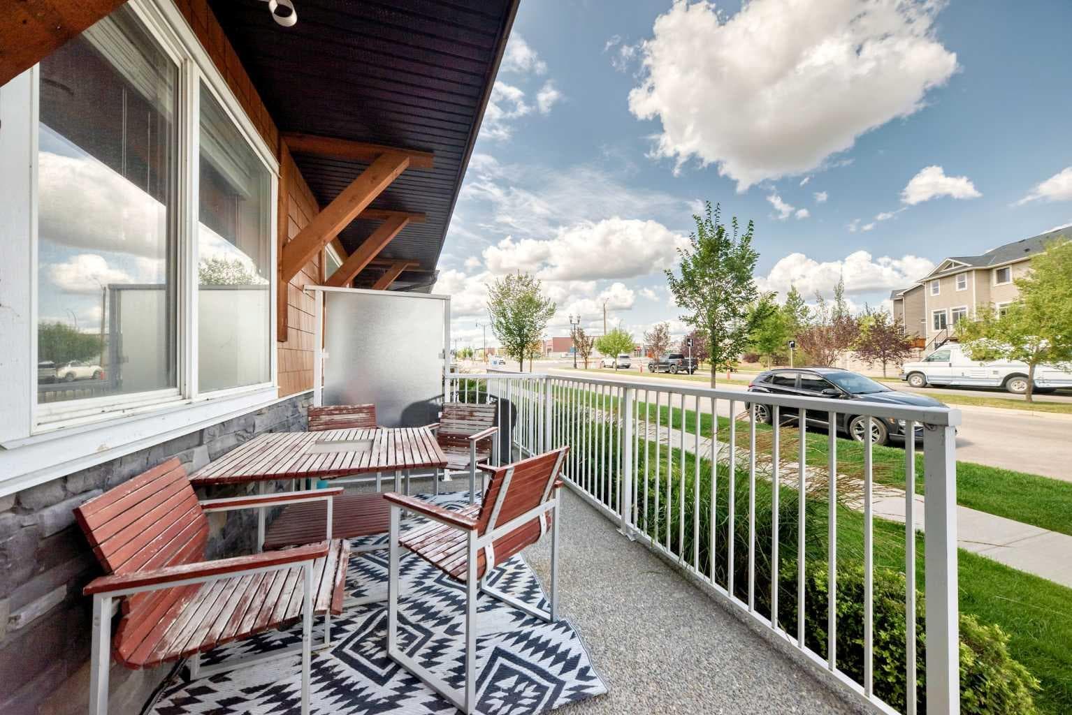 2, 111 Rainbow Falls Gate 