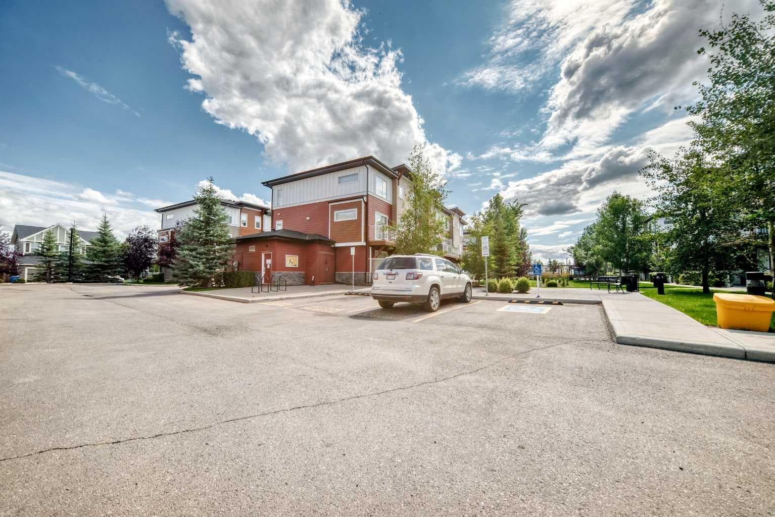 2, 111 Rainbow Falls Gate 