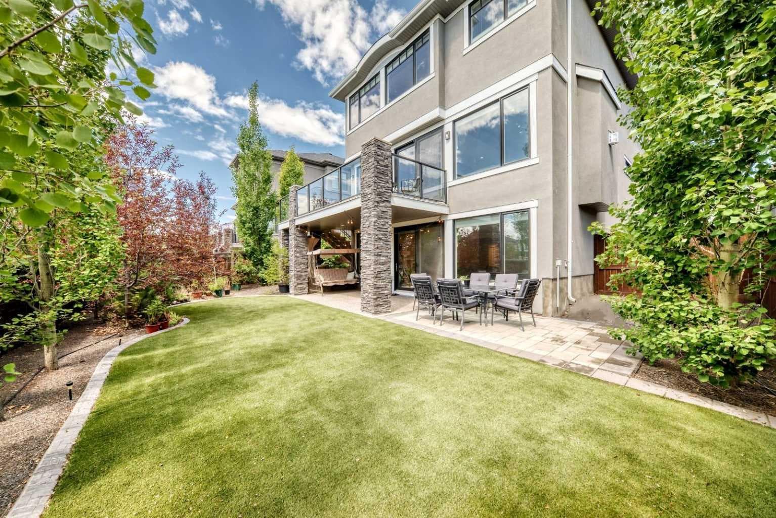 33 Aspen Summit Circle SW