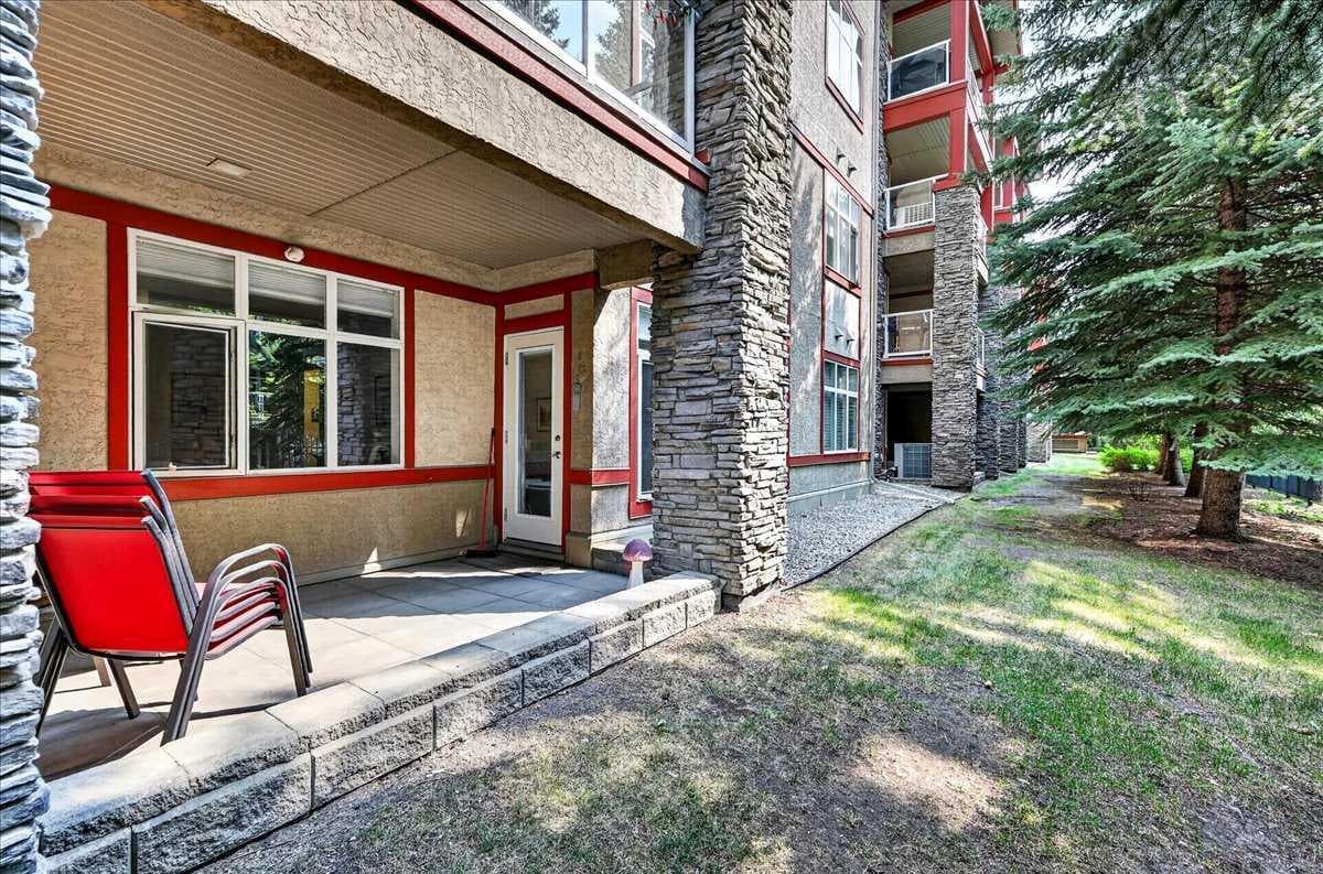 1109, 1109 Lake Fraser Green SE