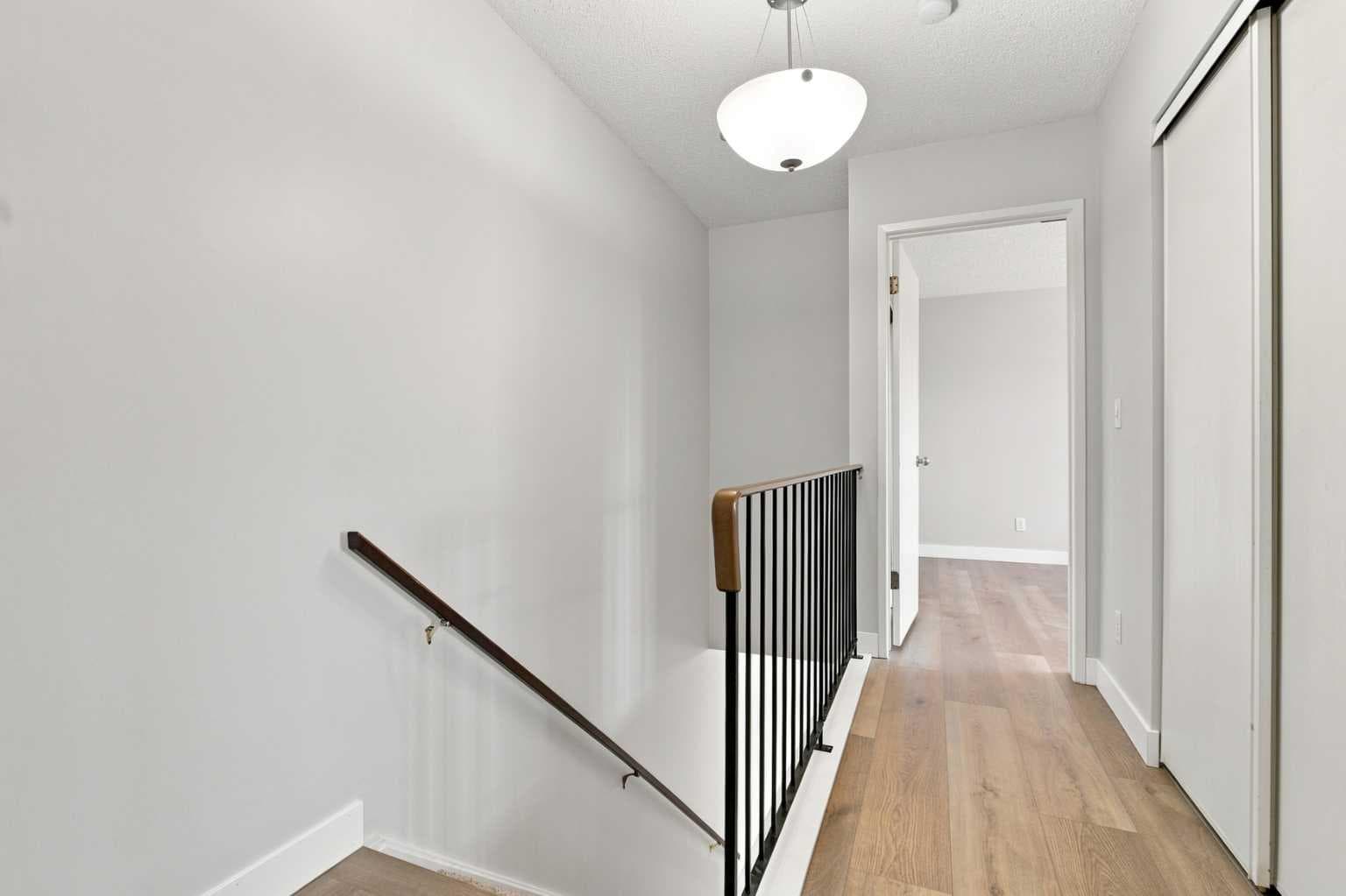 35, 740 Bracewood Drive SW