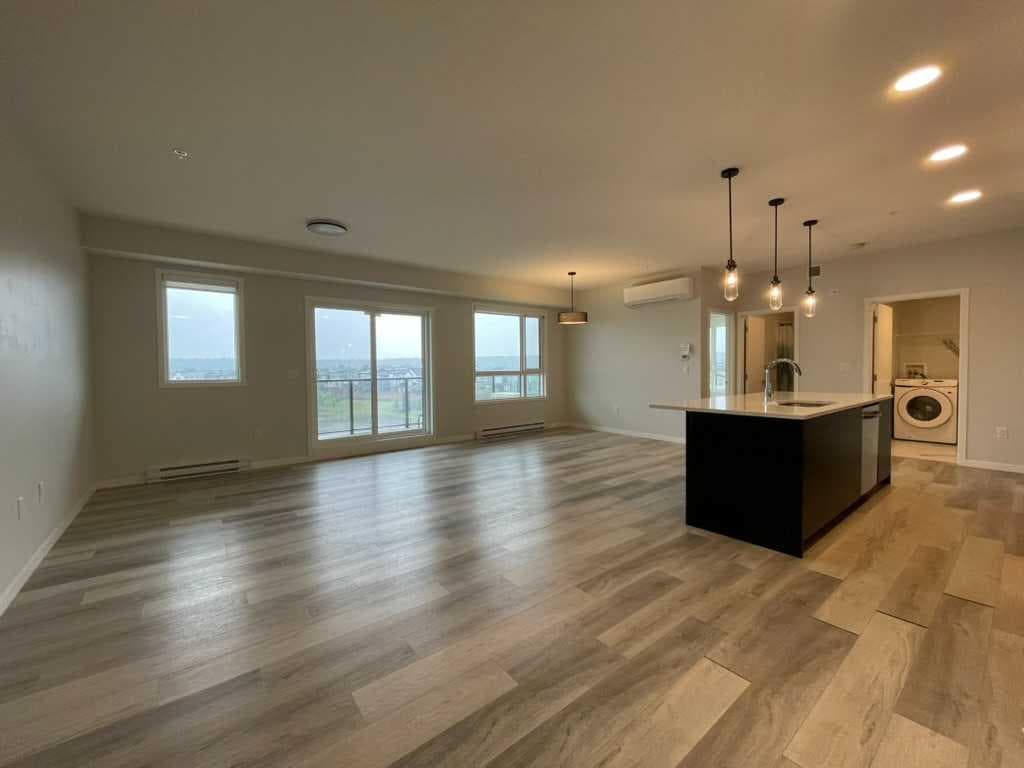 2304, 42 Cranbrook Gardens SE