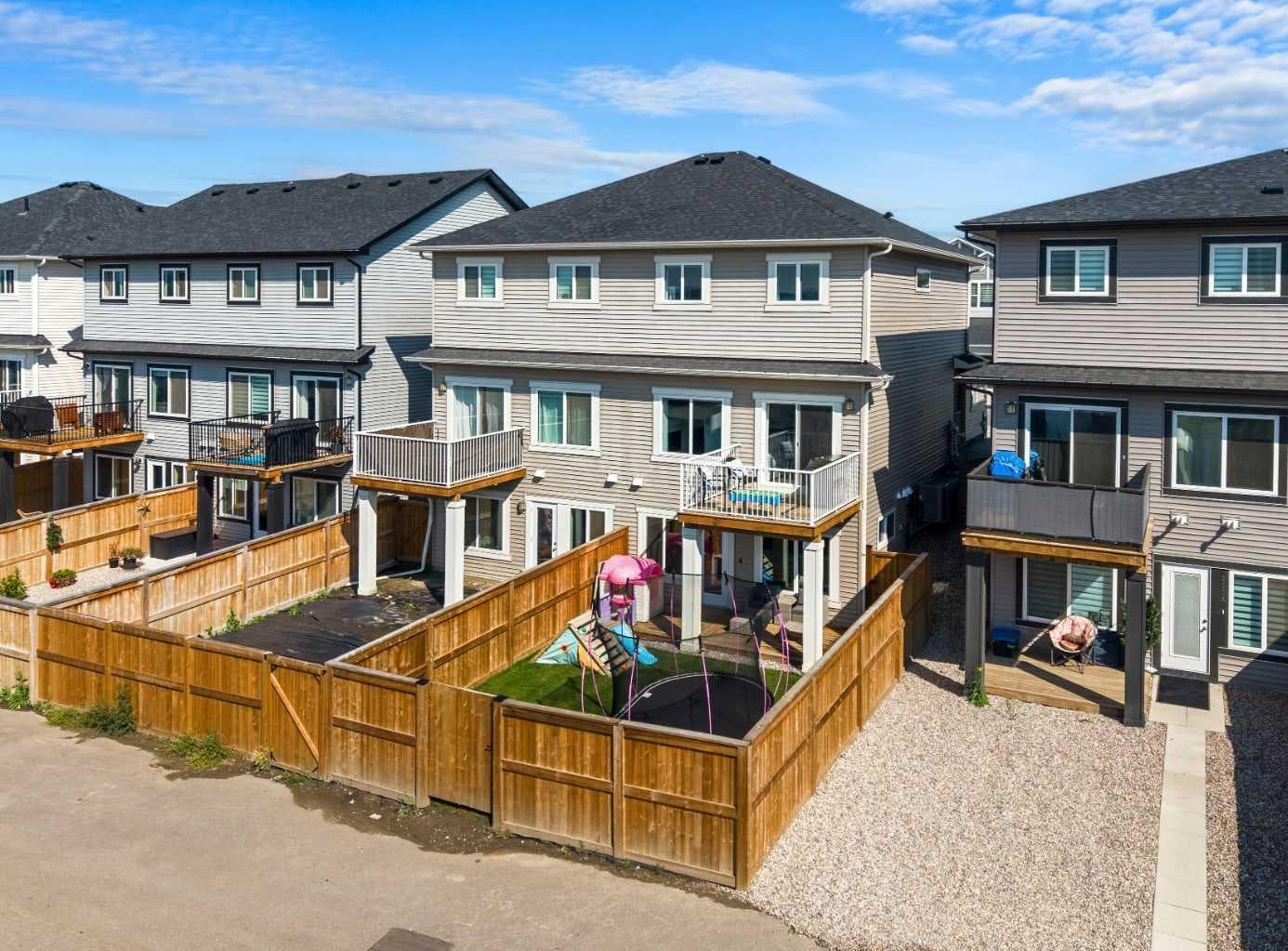 256 Heritage Heights 
