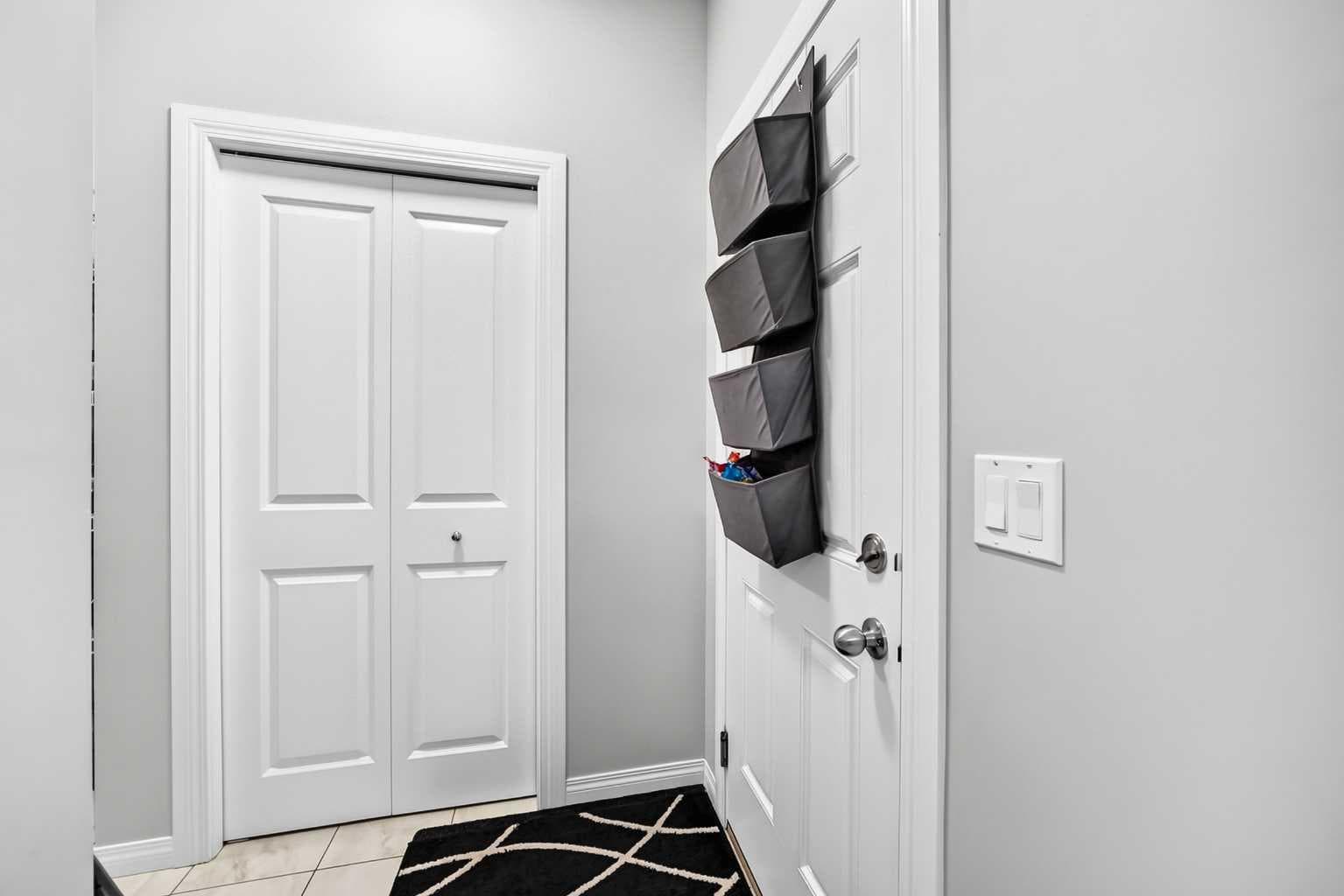 8 Skyview Point Terrace NE