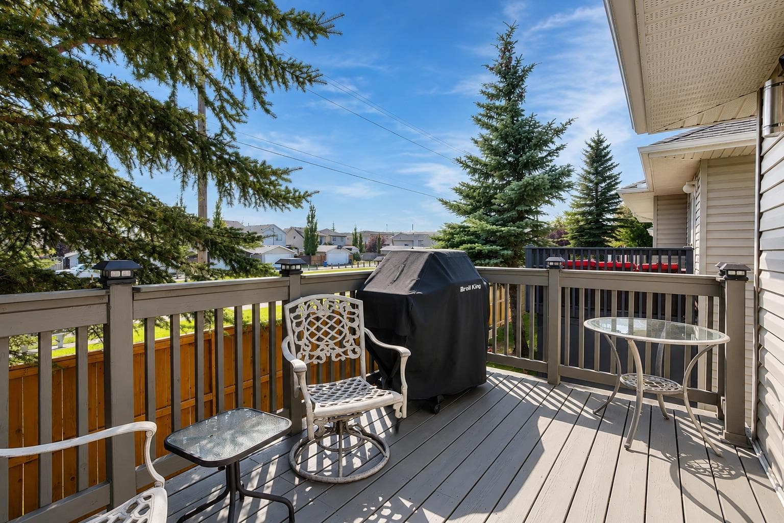112, 55 Fairways Drive NW