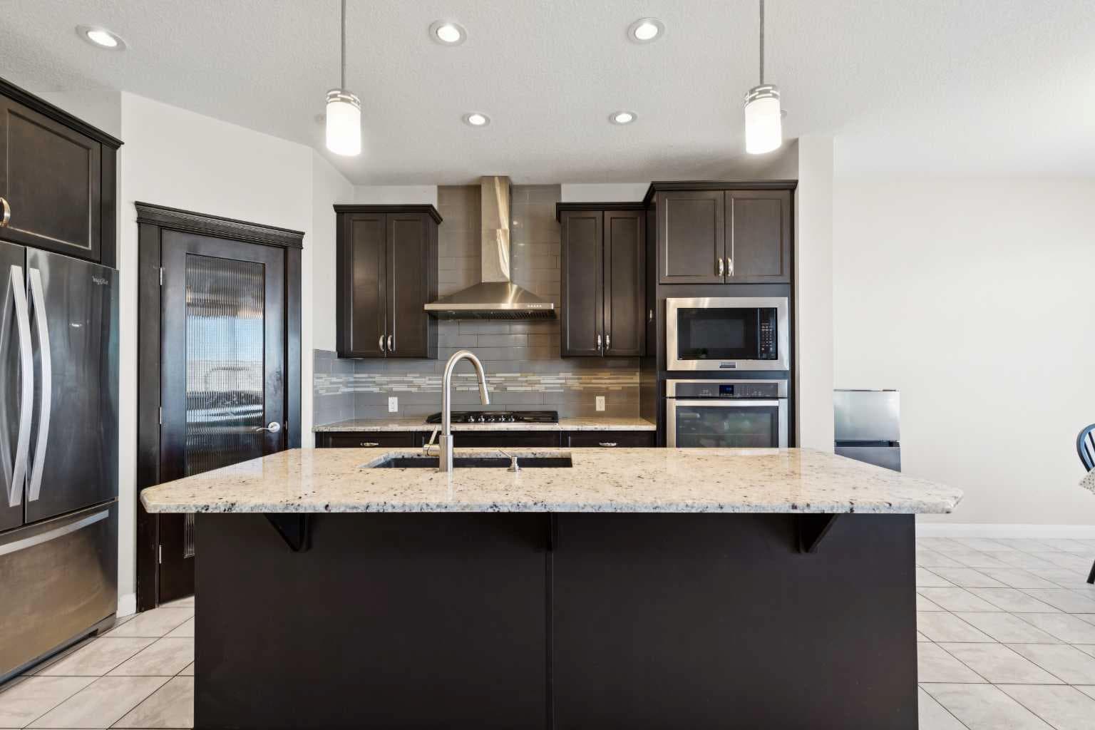 215 Redstone Heights NE