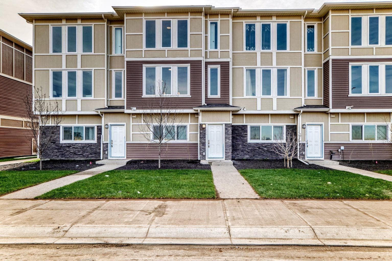 85 145 chelsea Mews 