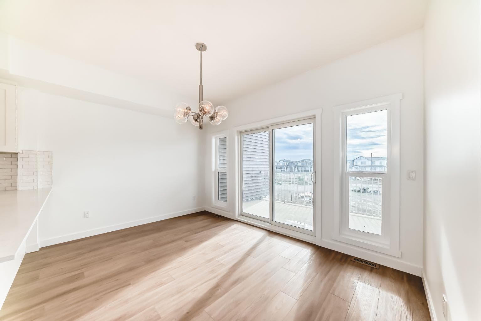 85 145 chelsea Mews 