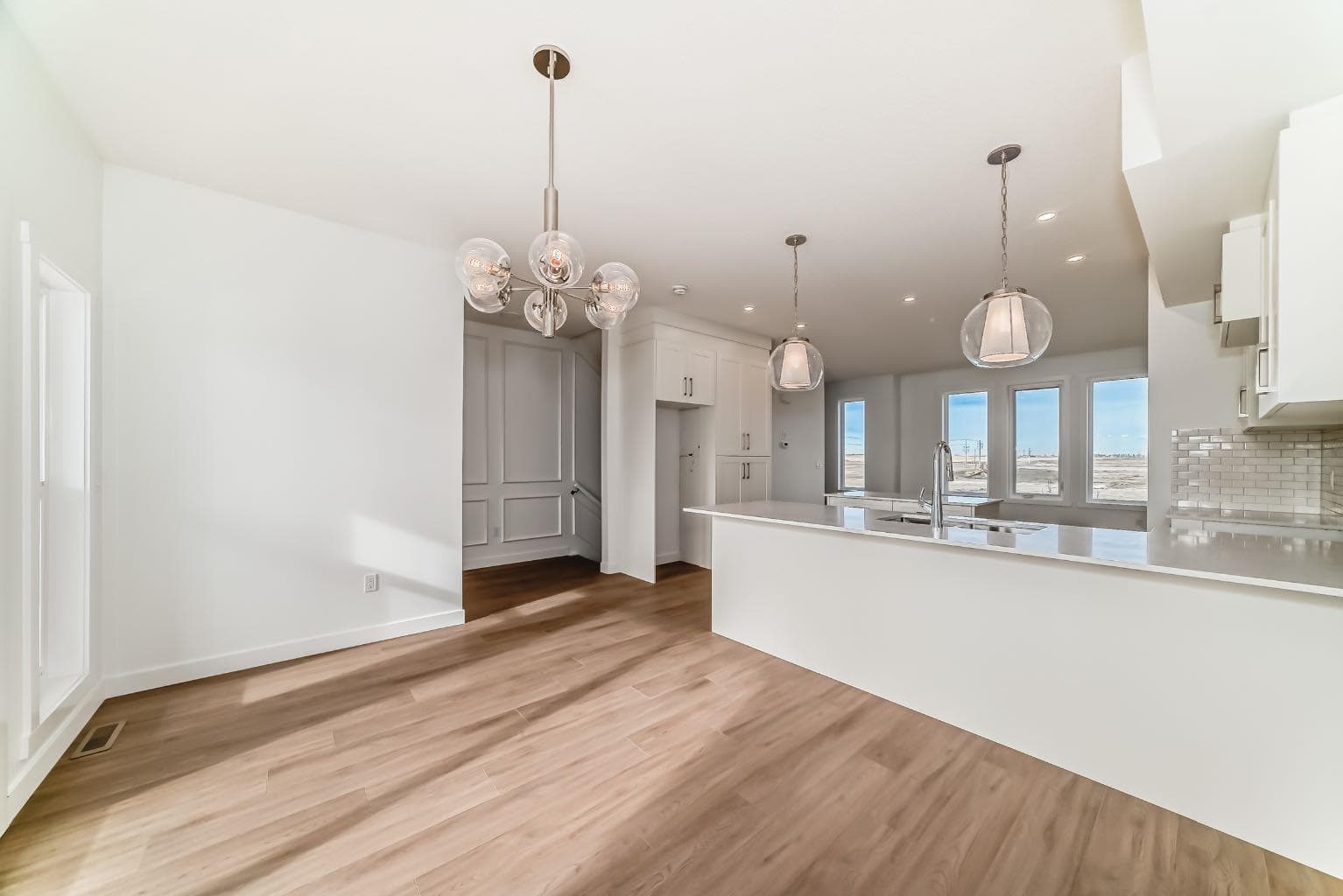 85 145 chelsea Mews 