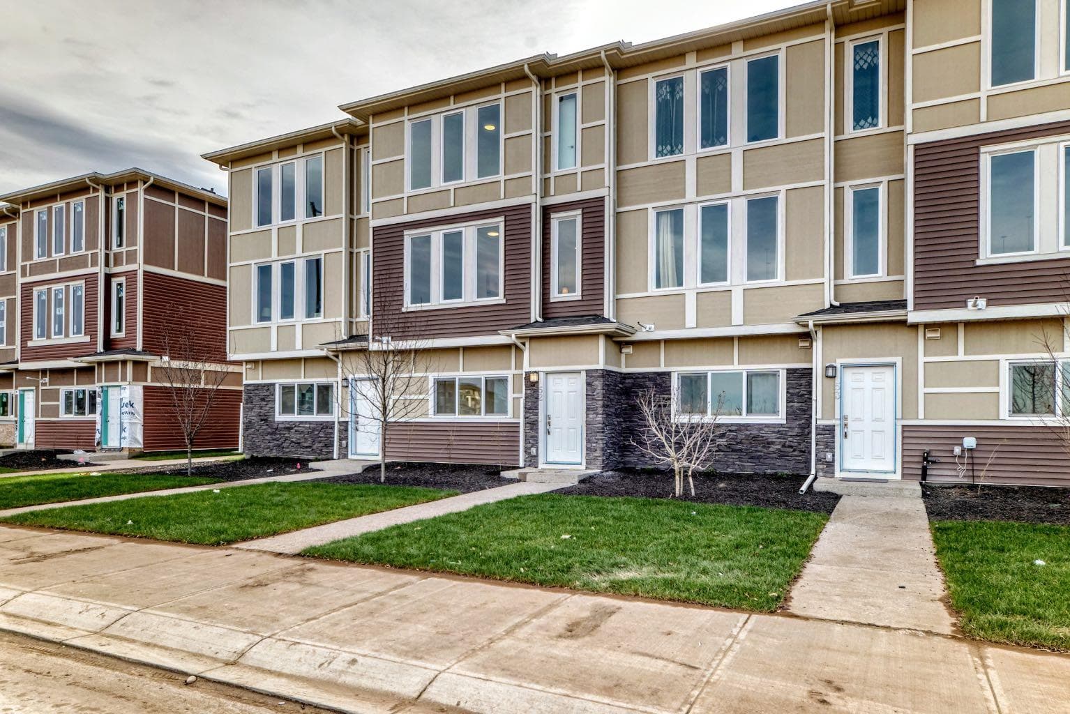 85 145 chelsea Mews 