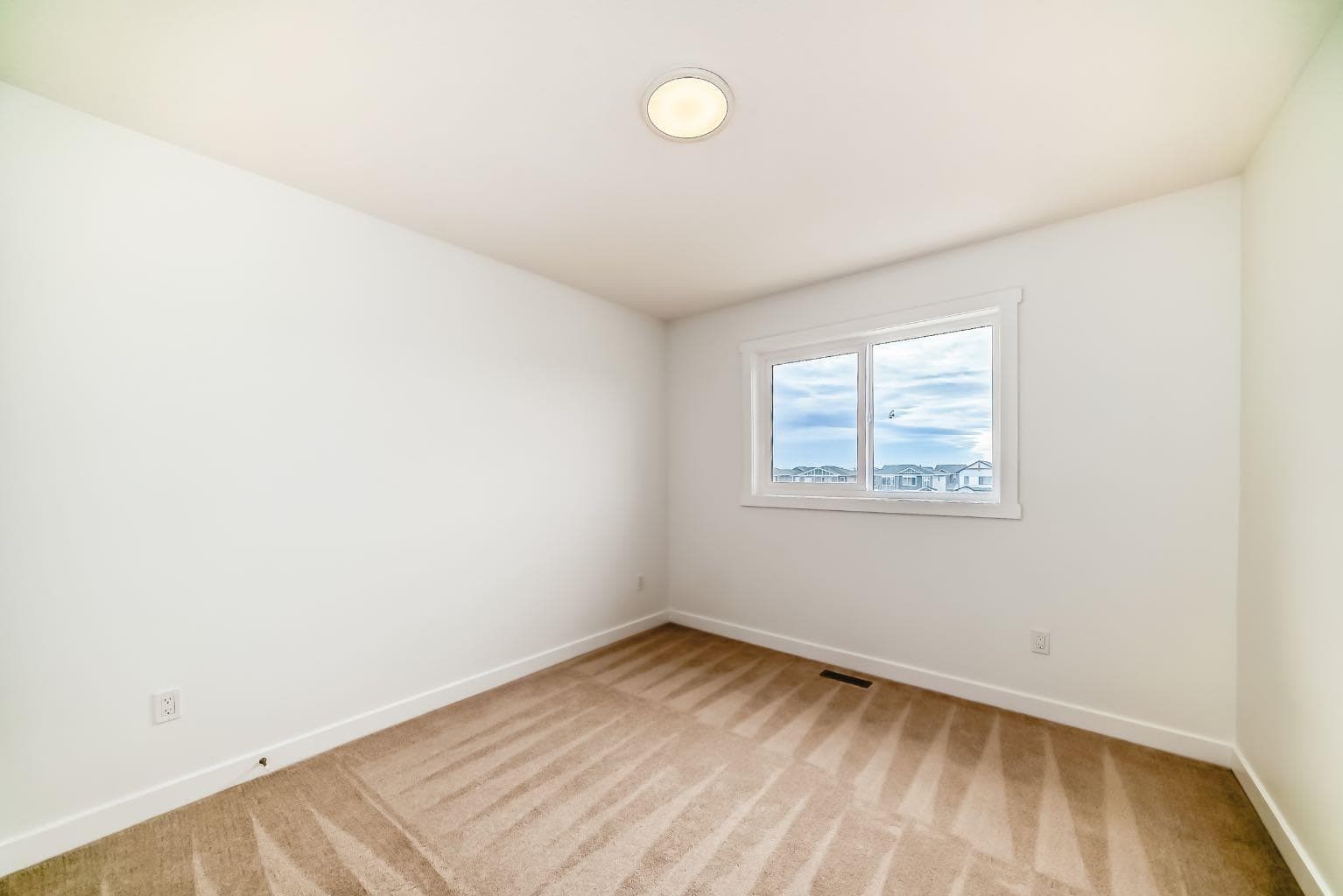 85 145 chelsea Mews 