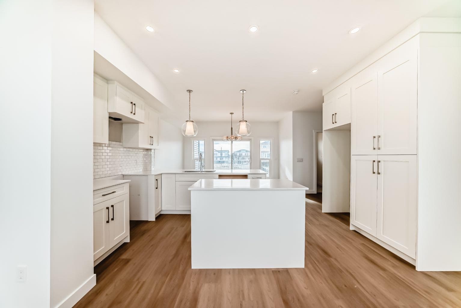 85 145 chelsea Mews 