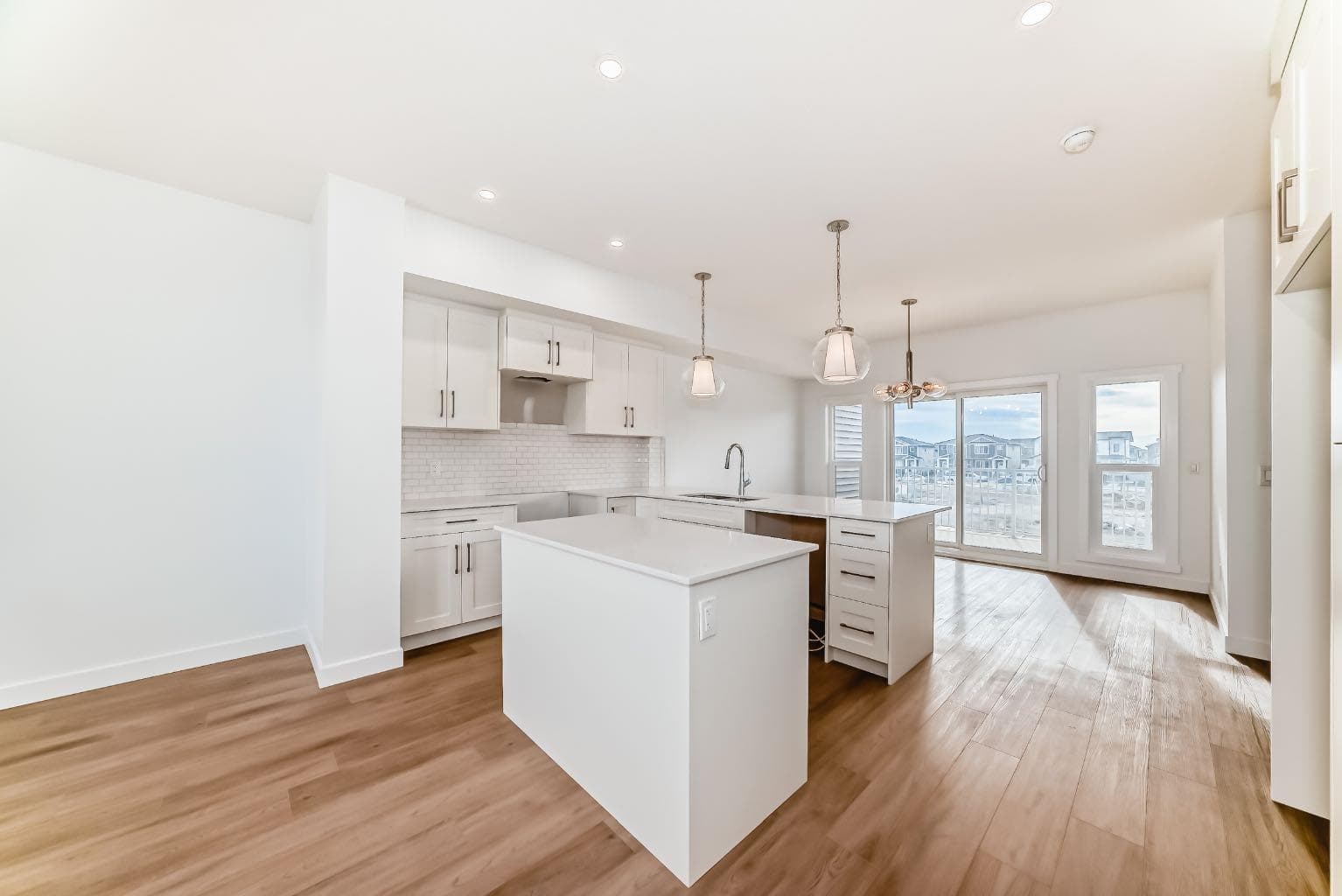 85 145 chelsea Mews 
