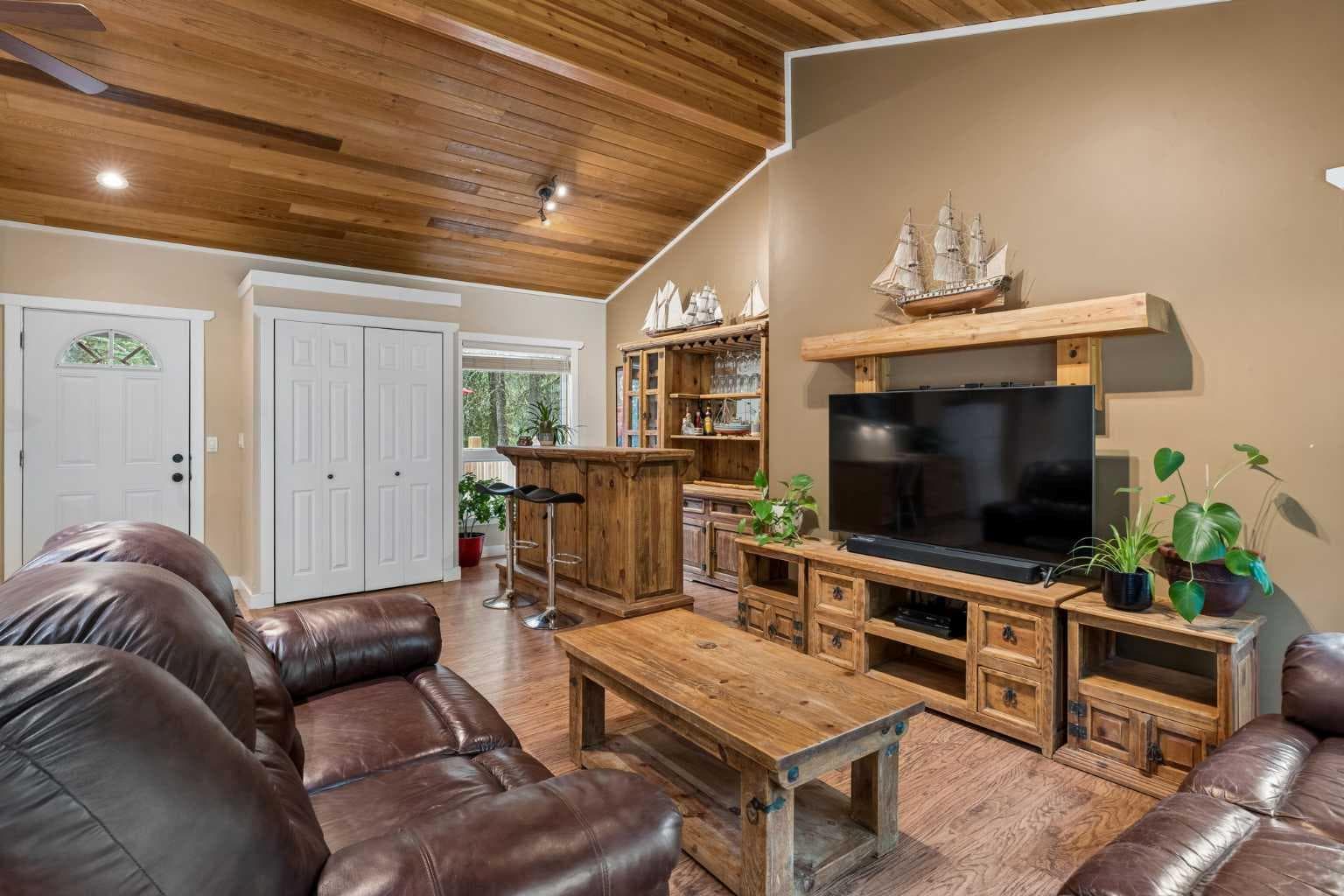 226 Mountain Lion Drive 
