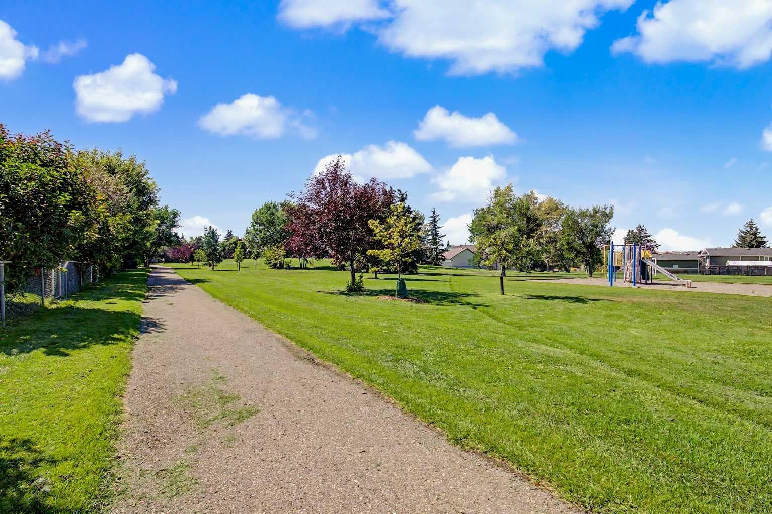 54 Edendale Crescent SE