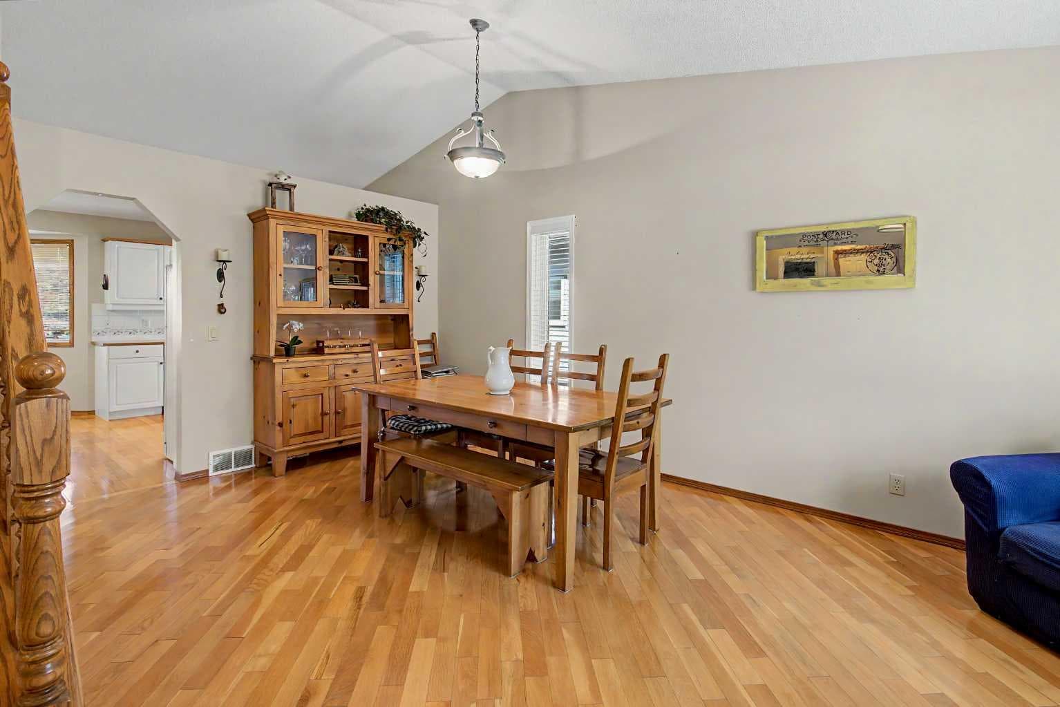 54 Edendale Crescent SE