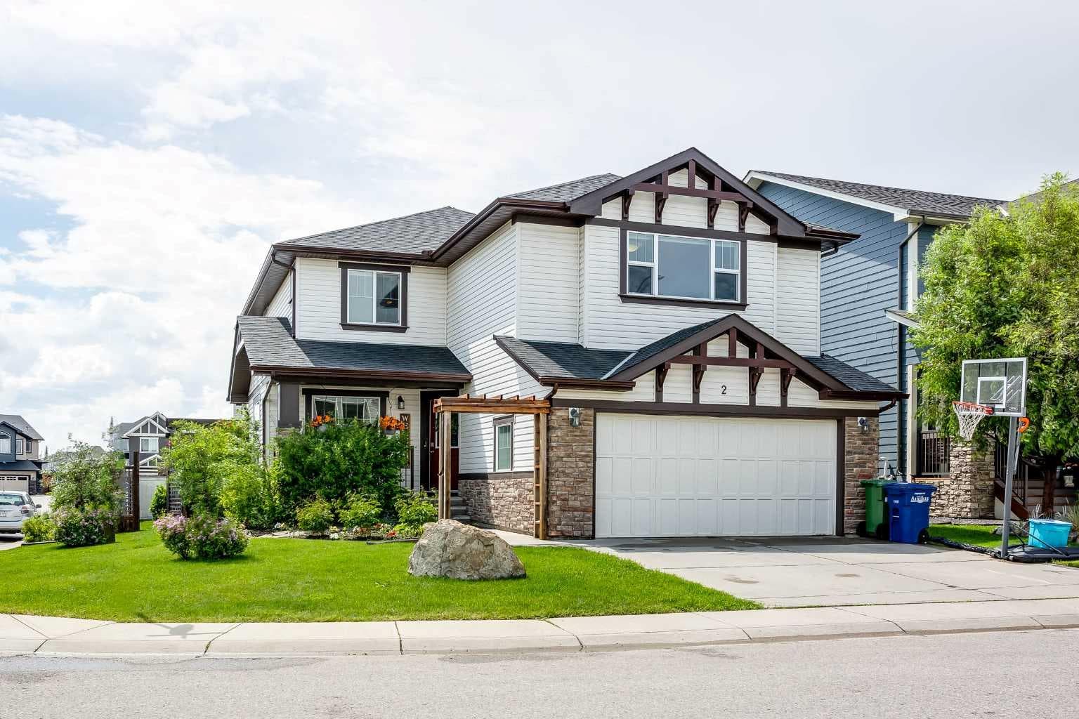 2 Kingston View SE