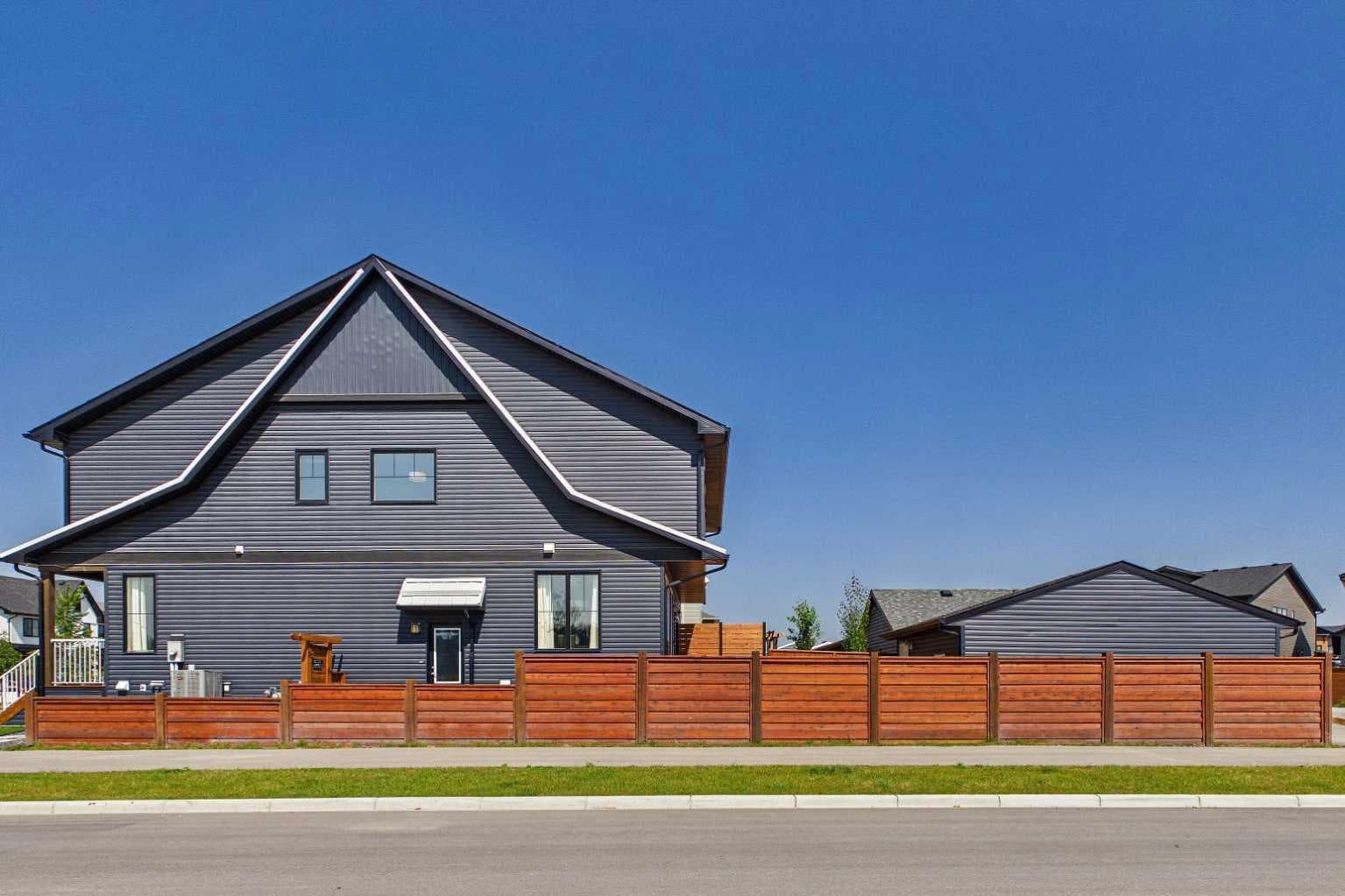 182 Rowley Gate NW