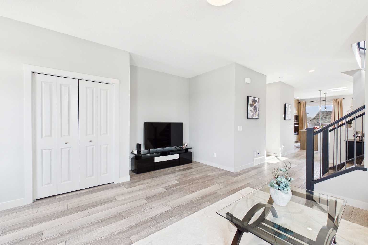 182 Rowley Gate NW