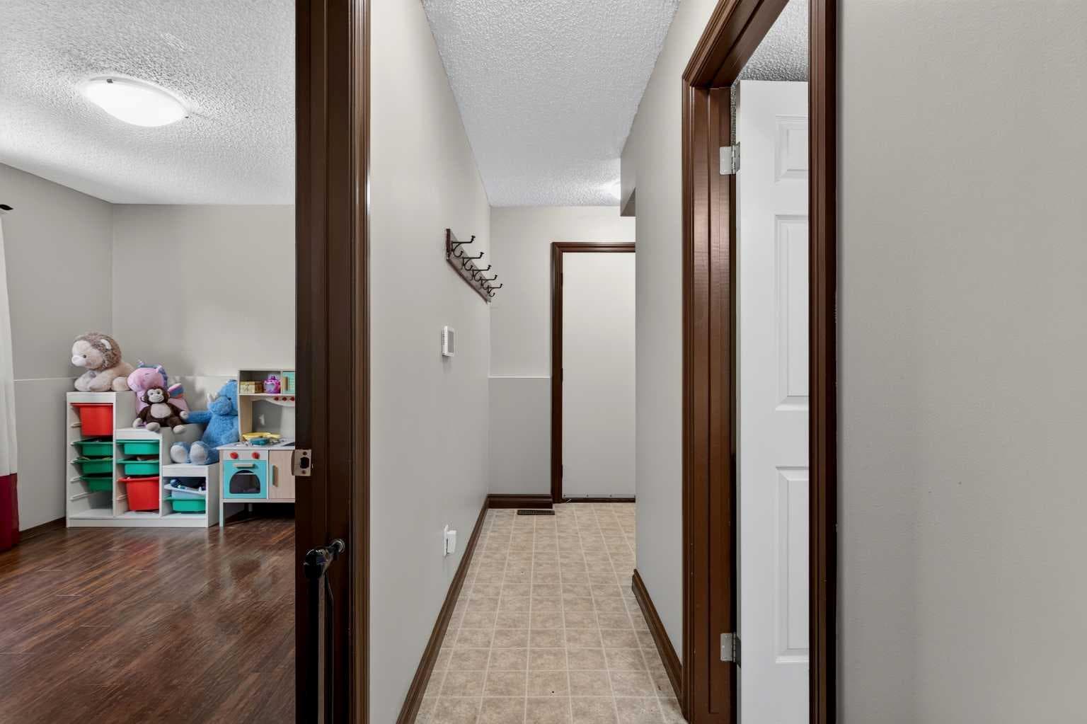 196 Suncrest Way SE