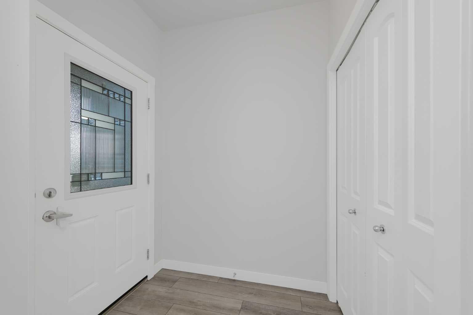 206 Legacy Glen Court SE