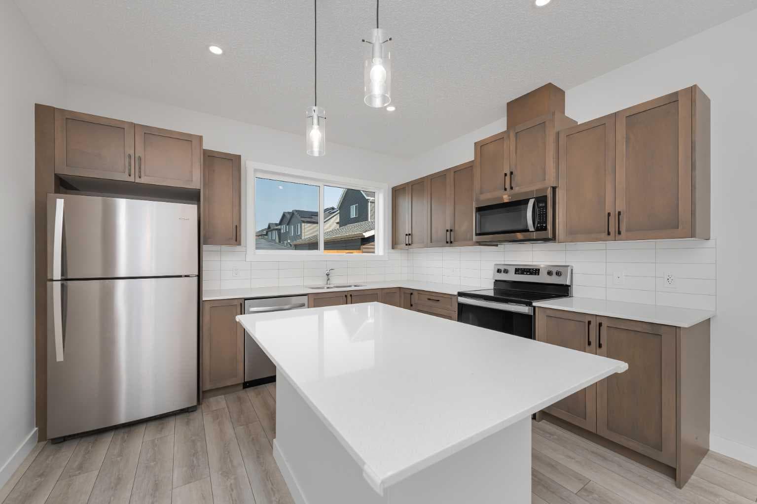 206 Legacy Glen Court SE