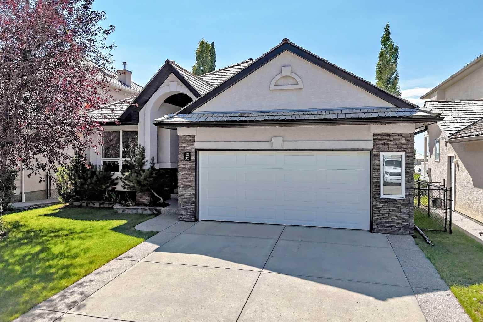 35 Arbour Vista Way NW