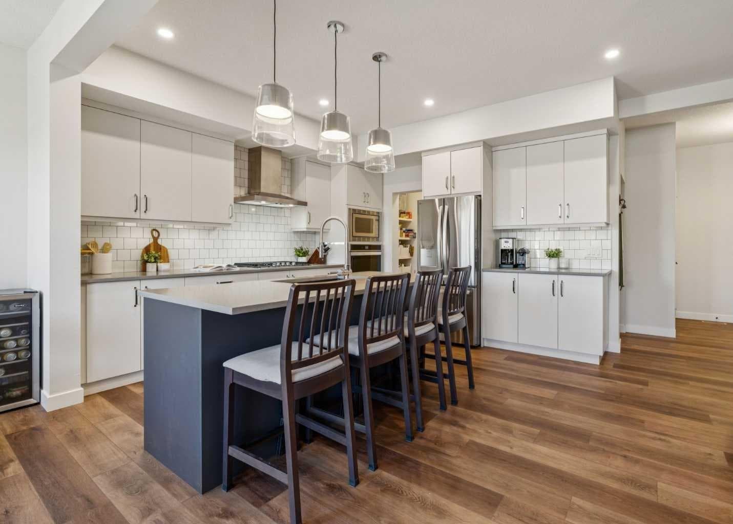 24 Willow Park Point 