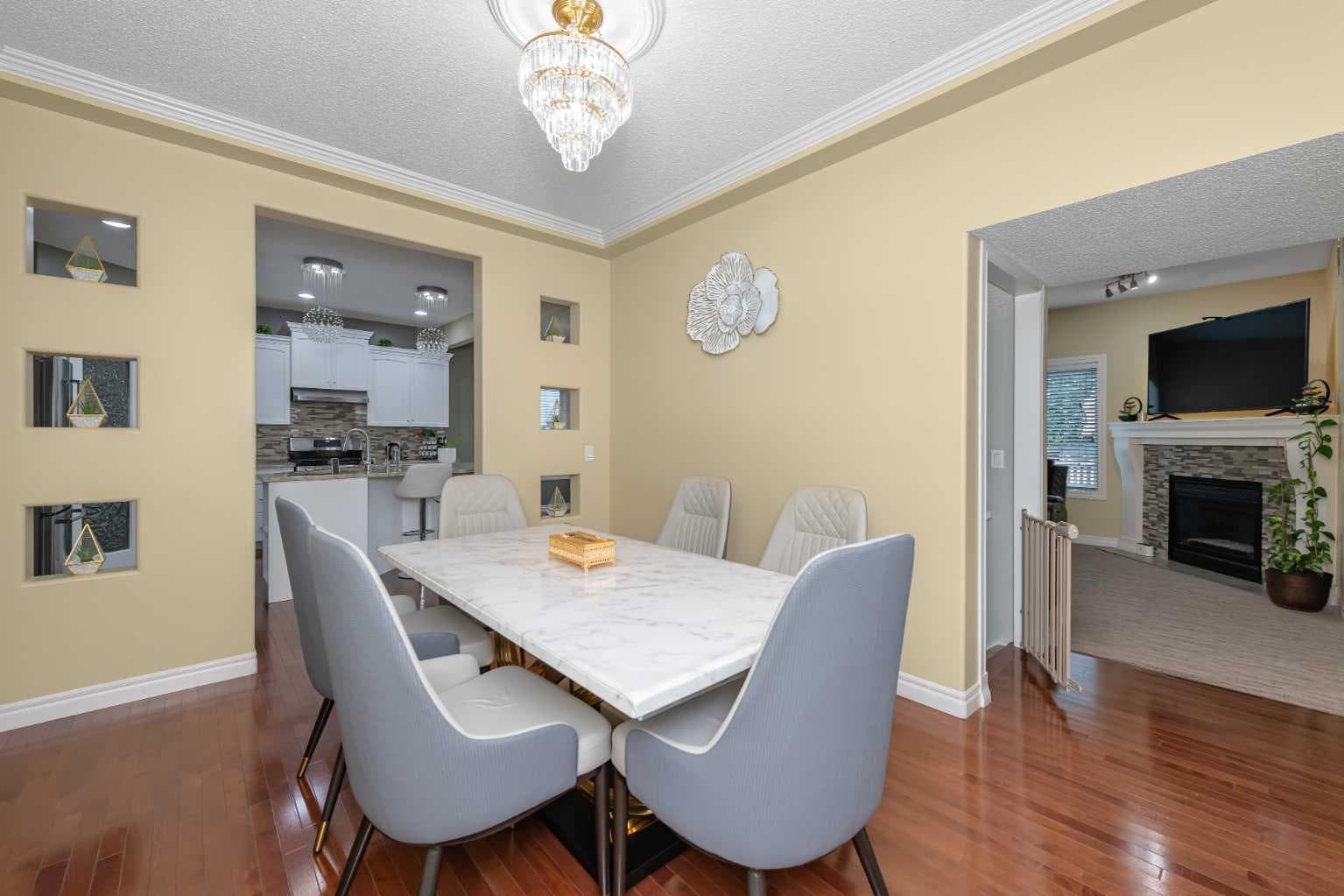135 Kincora Drive NW