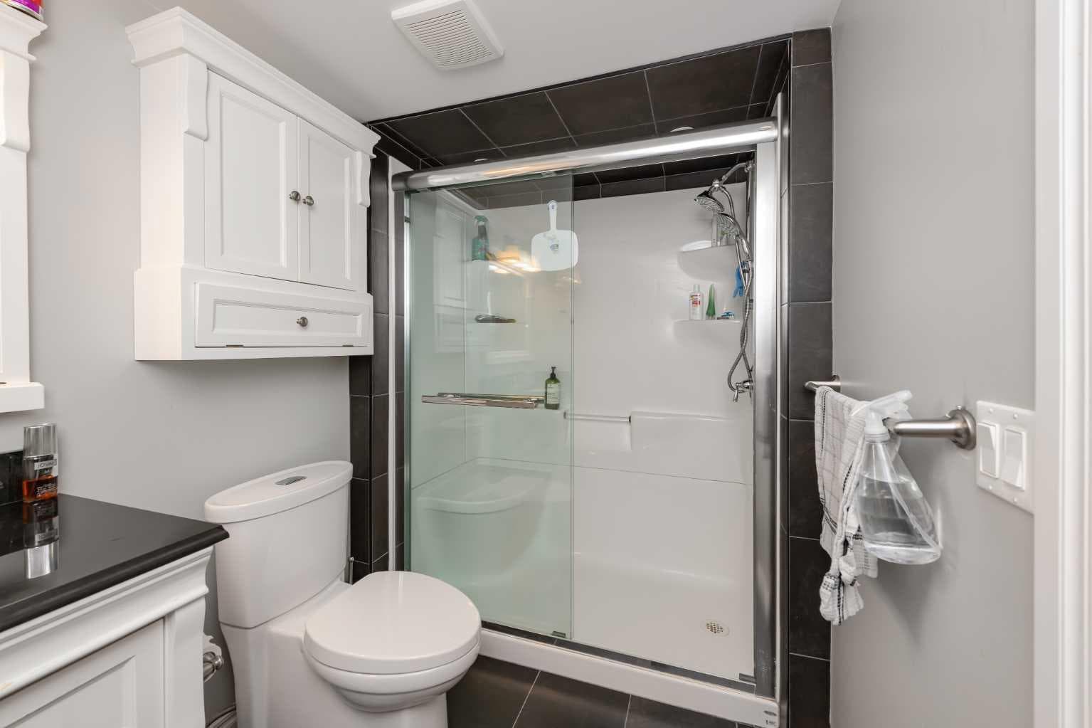 135 Kincora Drive NW