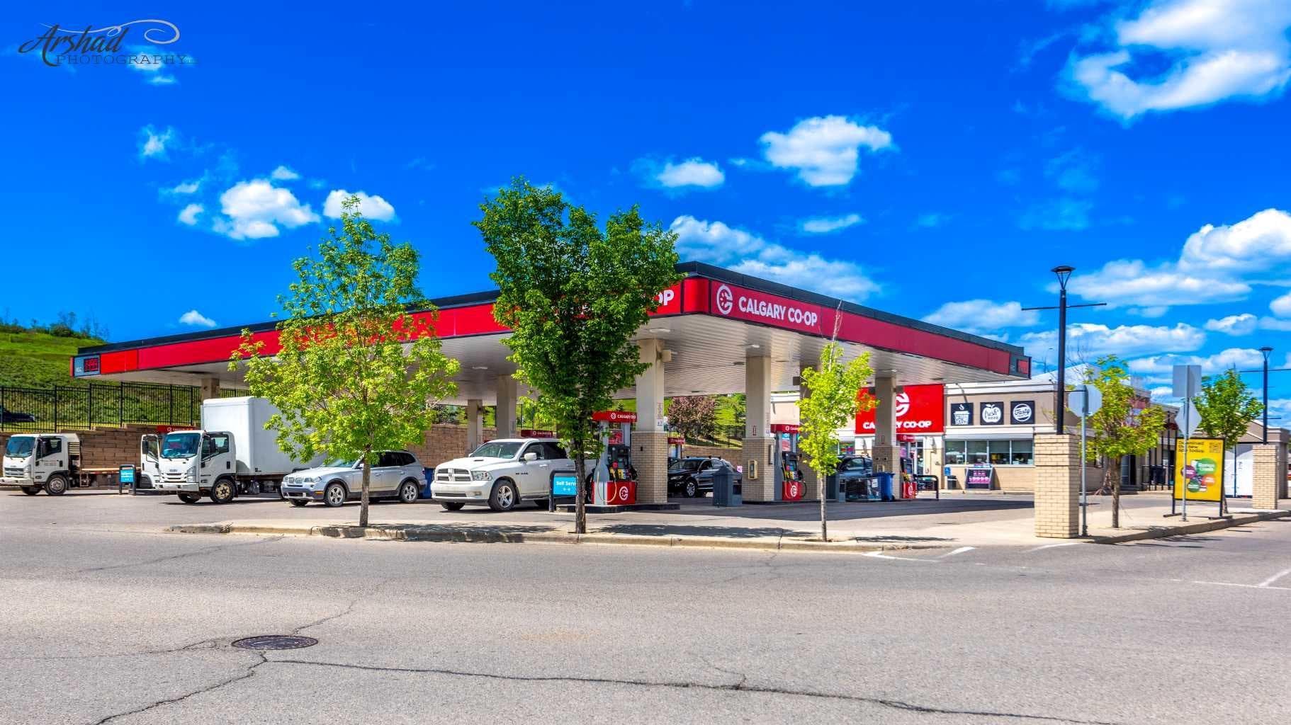 135 Kincora Drive NW