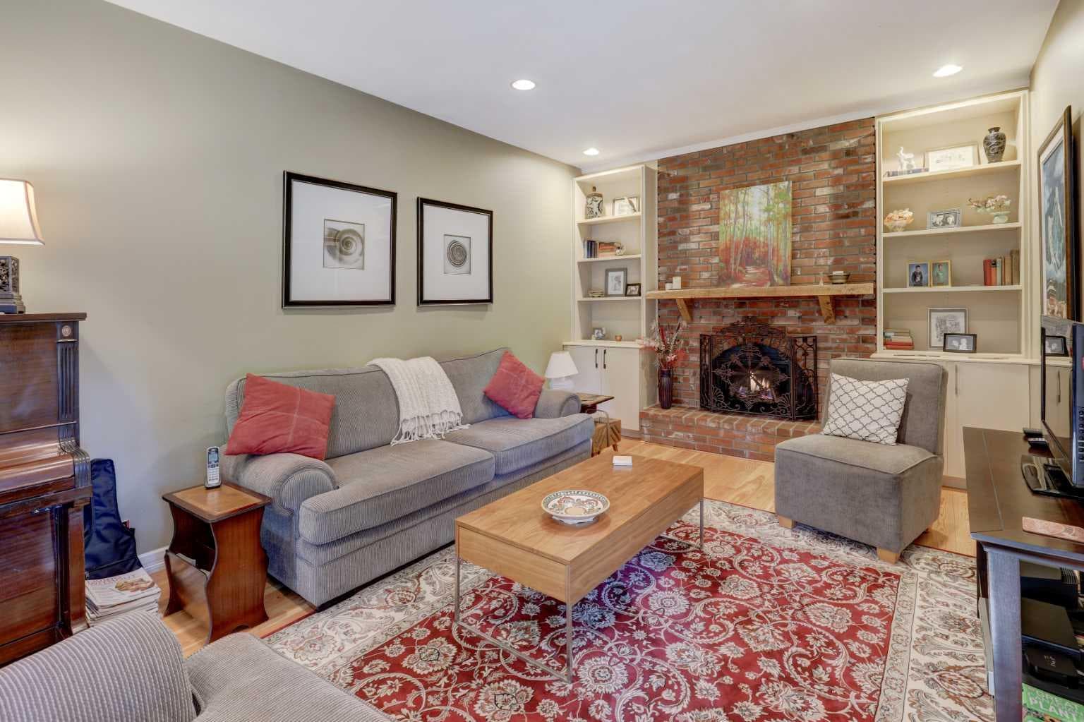 51 Echlin Drive 