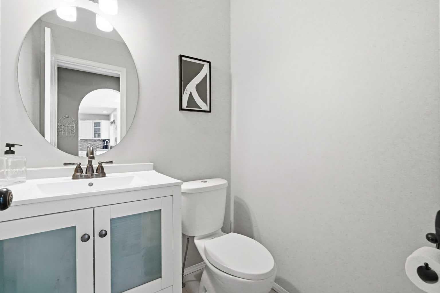 249 Inverness Park SE