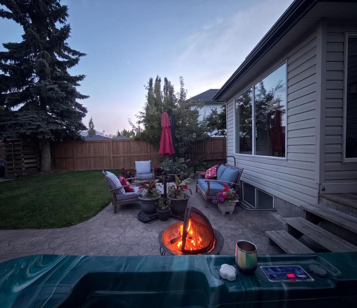249 Inverness Park SE
