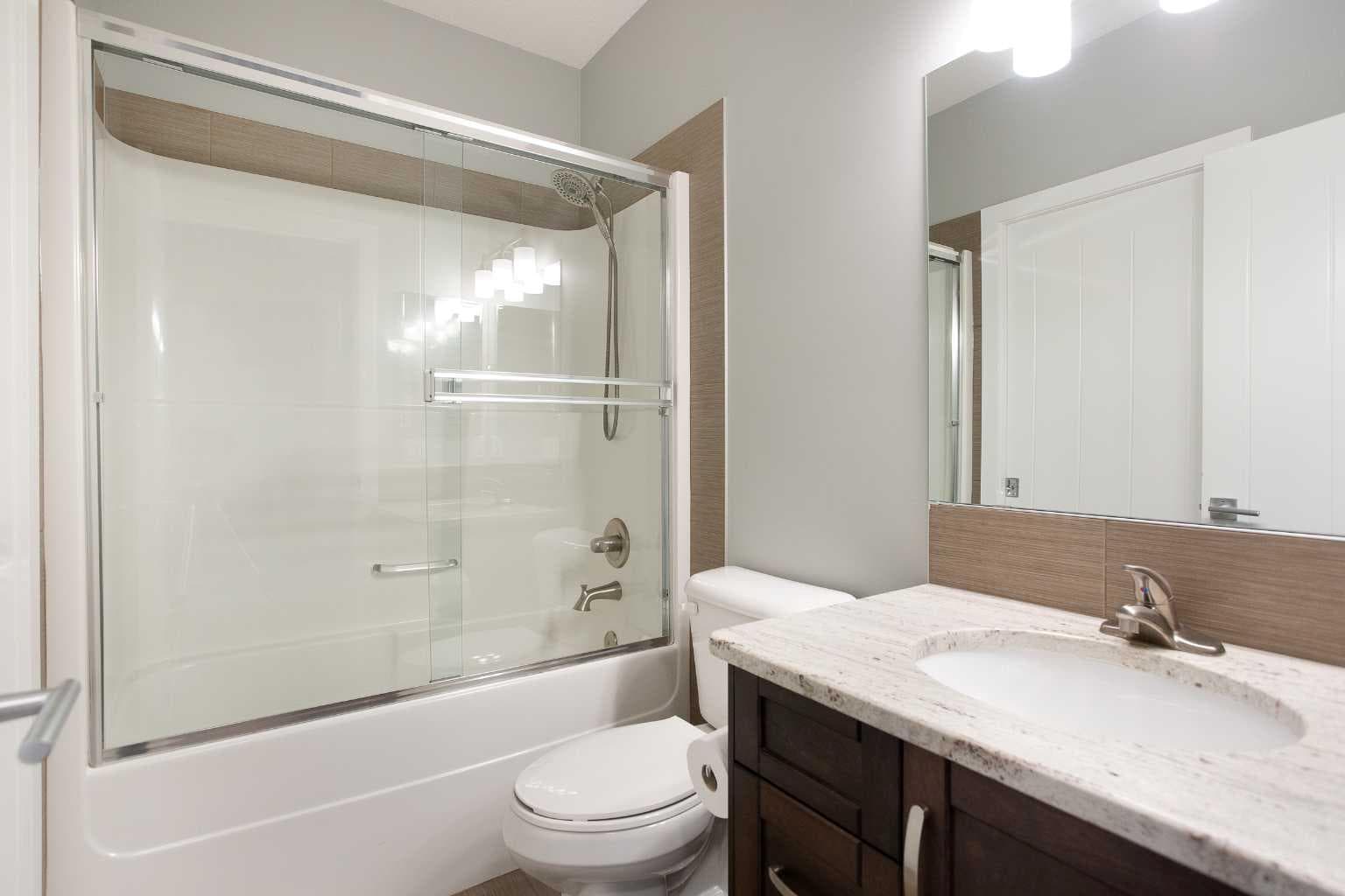 136 Rainbow Falls Glen 