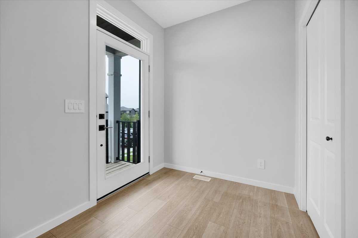 112 Langwell Common SE