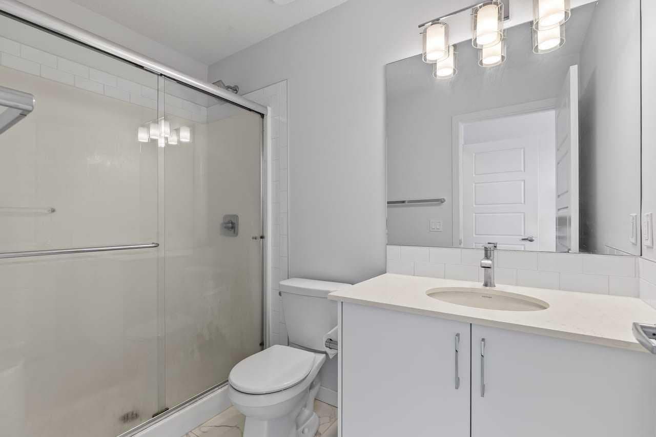 30 Evanscrest Manor NW