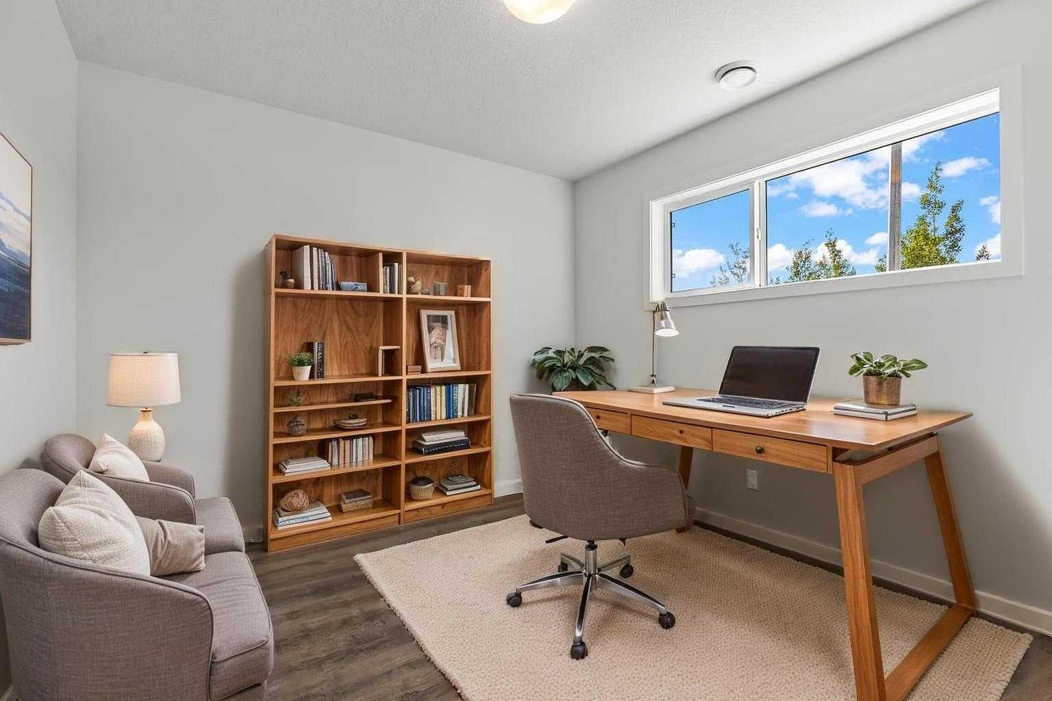 30 Evanscrest Manor NW