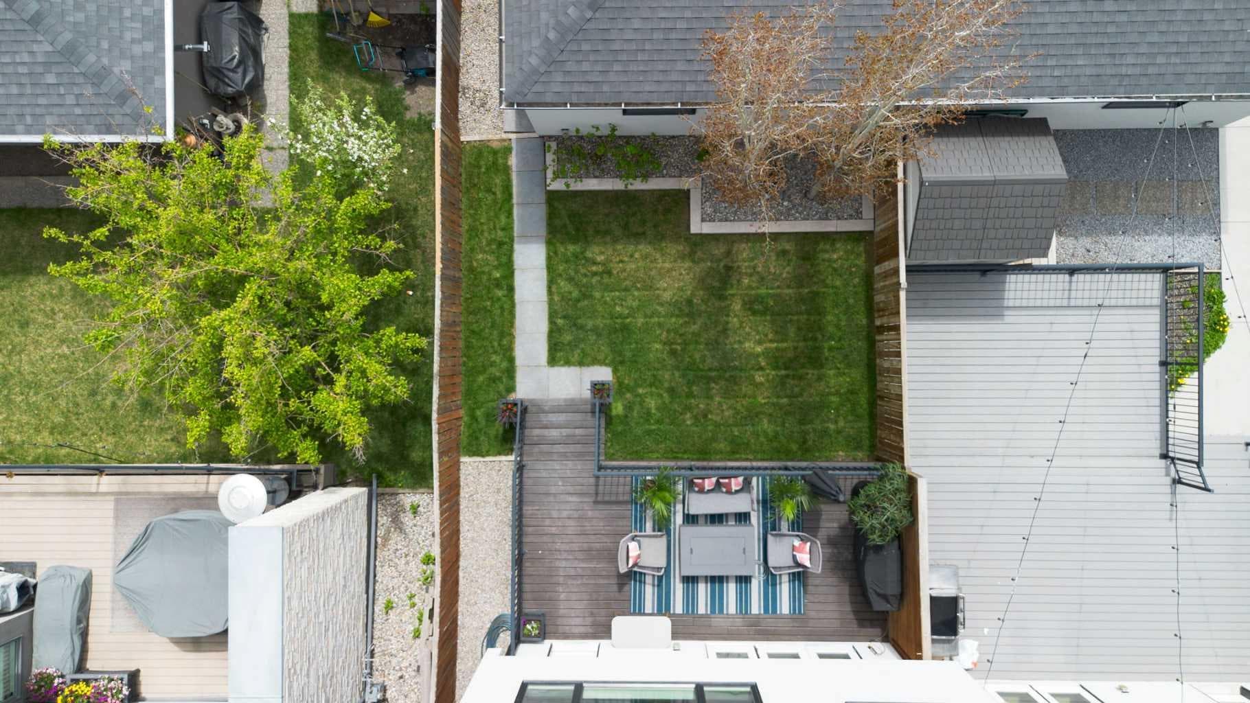 1141 Renfrew Drive NE