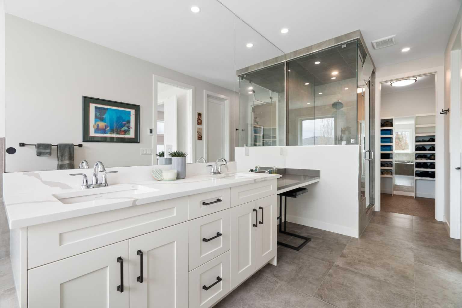 1141 Renfrew Drive NE