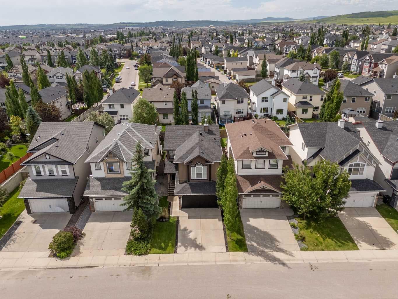 164 Silverado Range Close SW