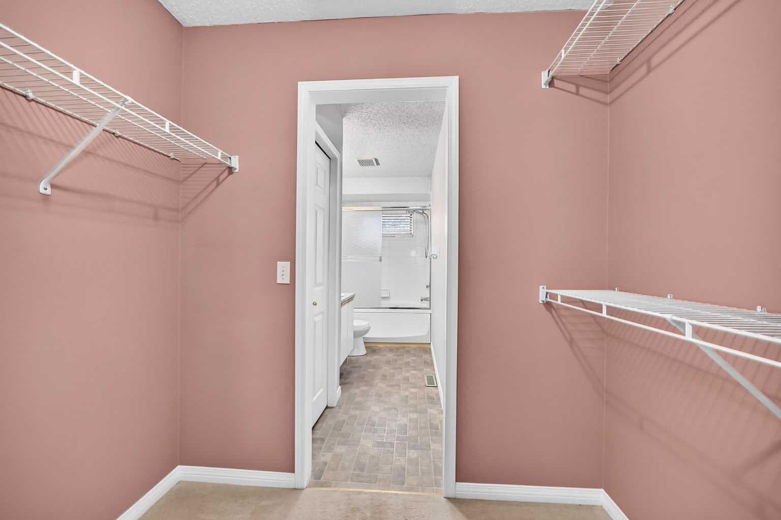 23 Sunlake Gardens SE