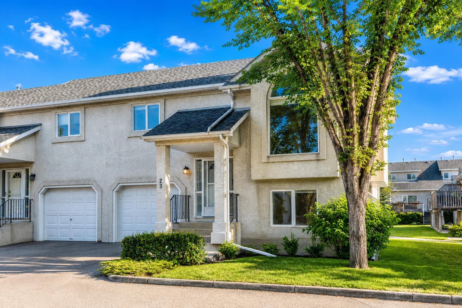 23 Sunlake Gardens SE