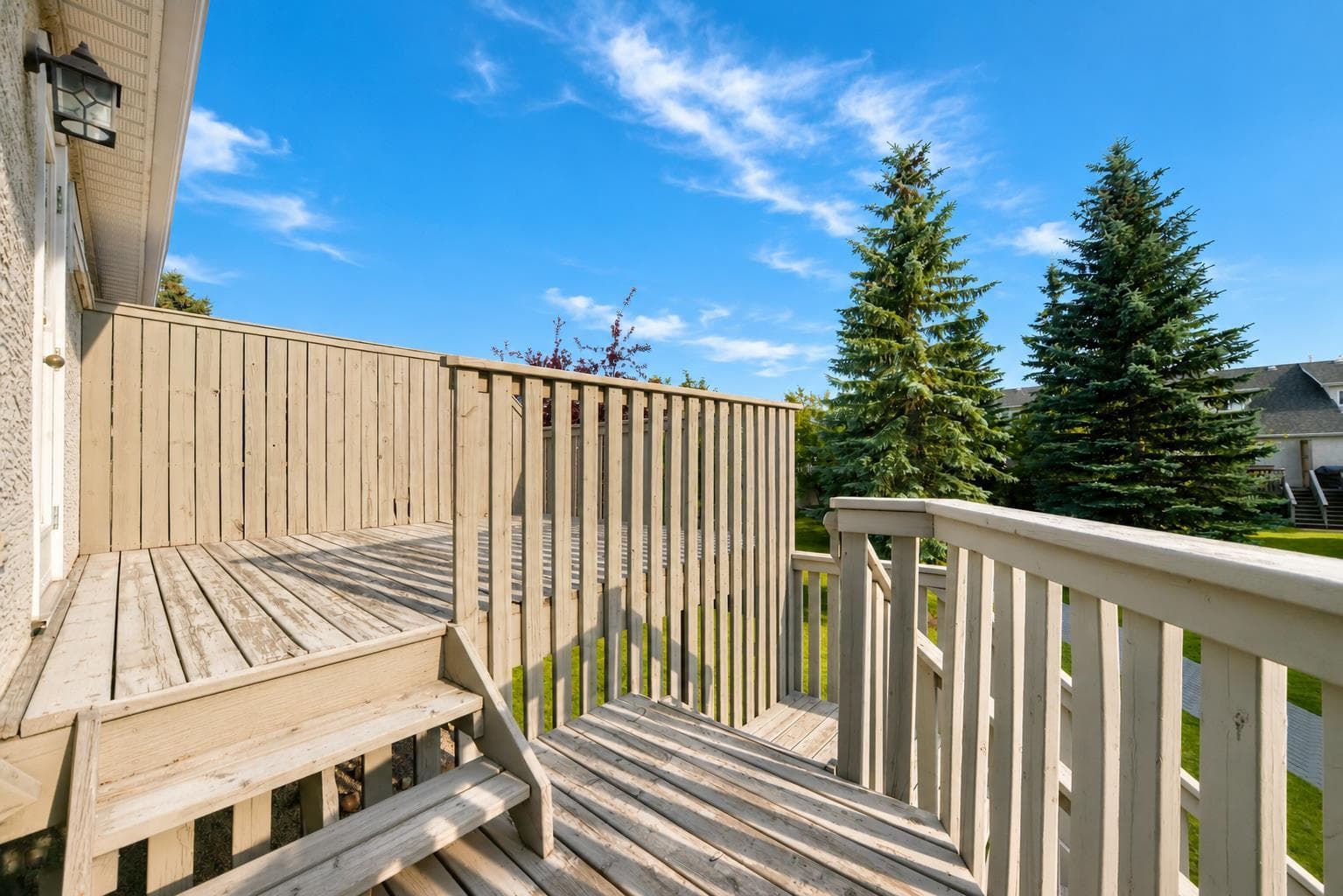 23 Sunlake Gardens SE