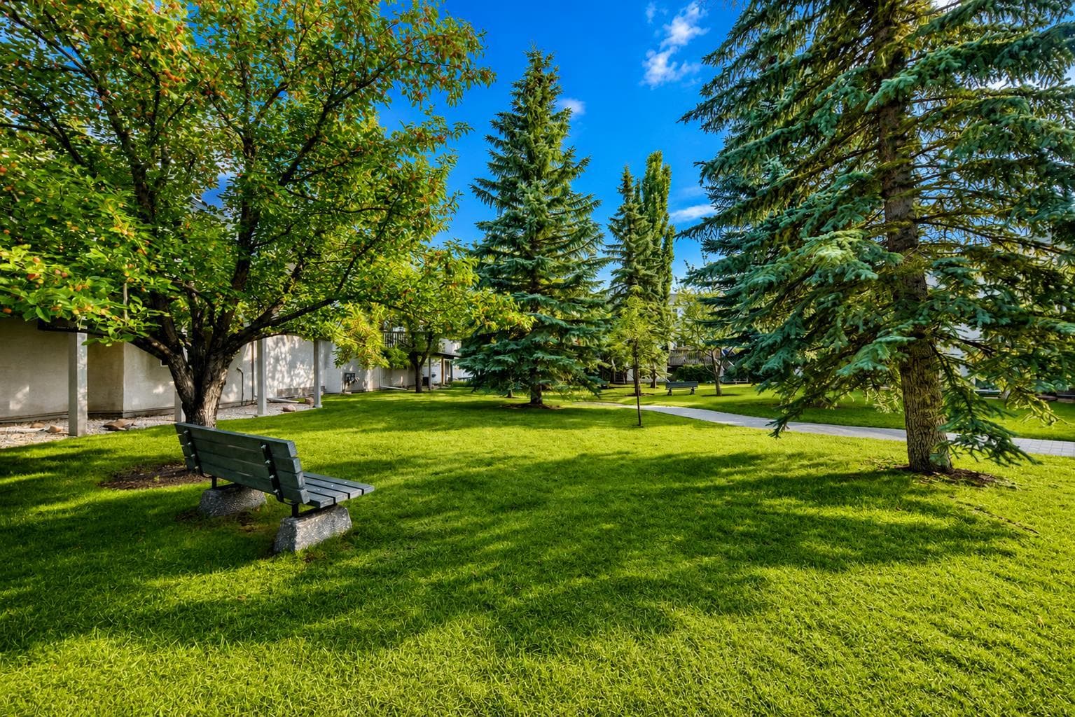 23 Sunlake Gardens SE