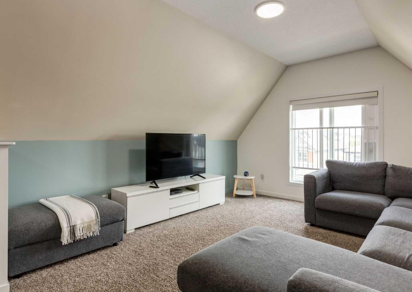 71 Seton Gardens SE